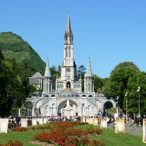 Lourdes image
